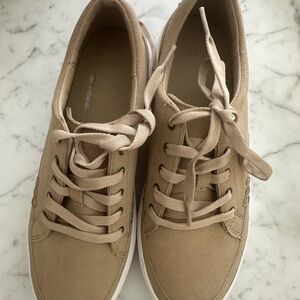 UGG Women's Beige Lace-Up Sneakers